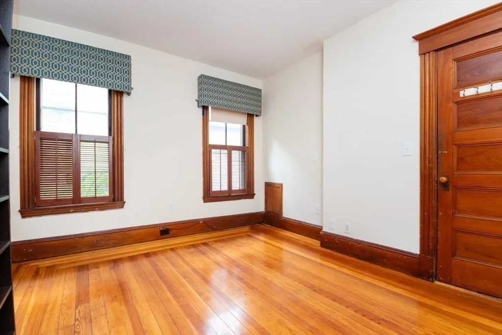 24 Walden, North Cambridge