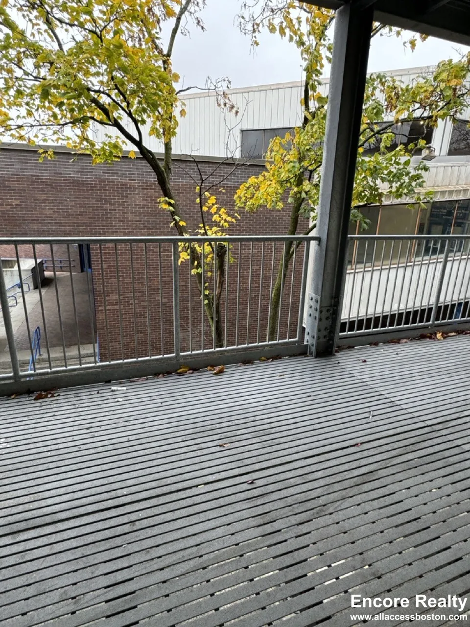 6 Barrows St, Allston