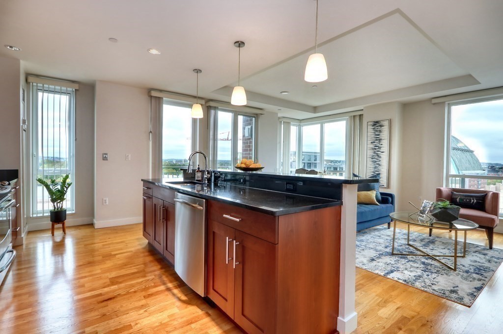 100 Station Landing, Medford