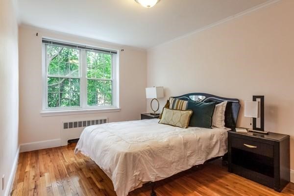 21 Englewood Ave, Corey Hill