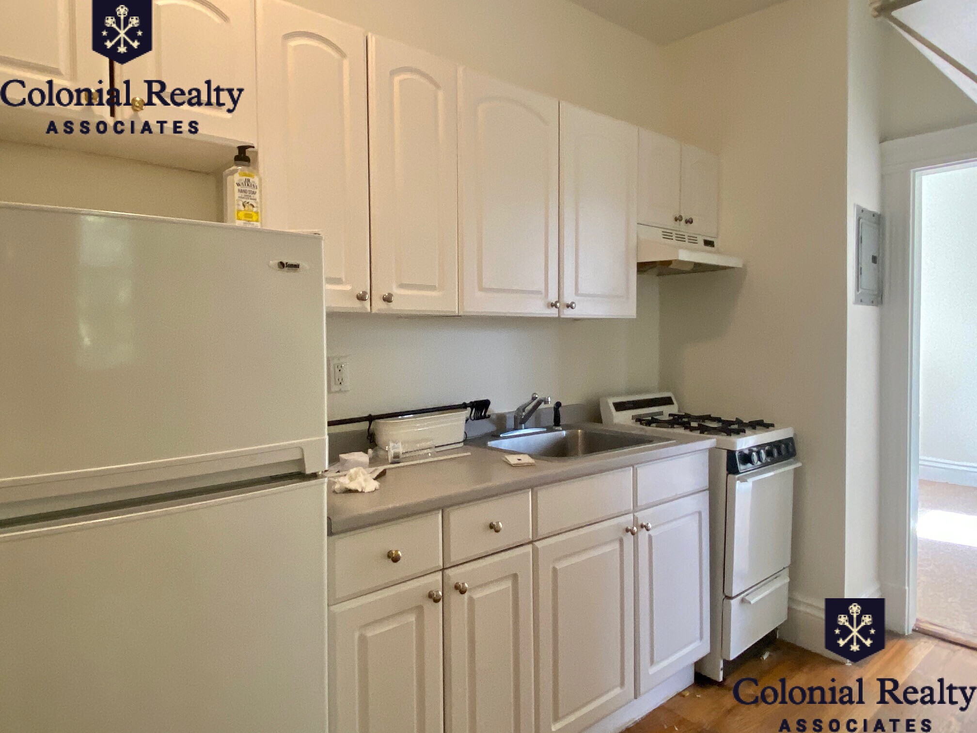 6 Camelot Ct, Brighton