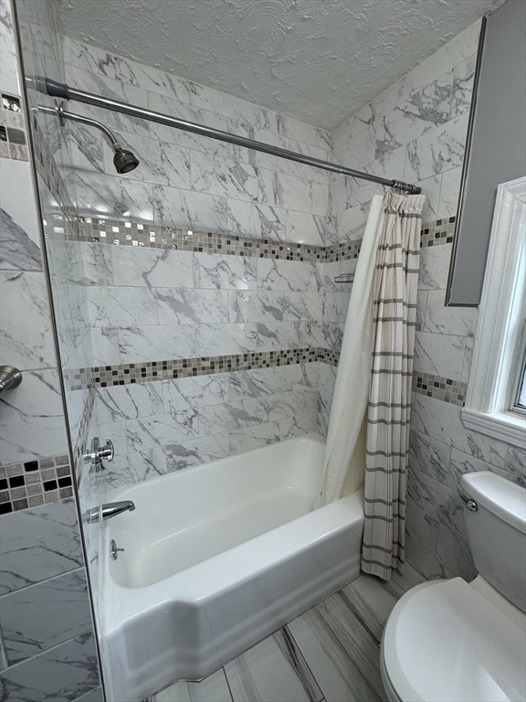 50 Hichborn St, Revere