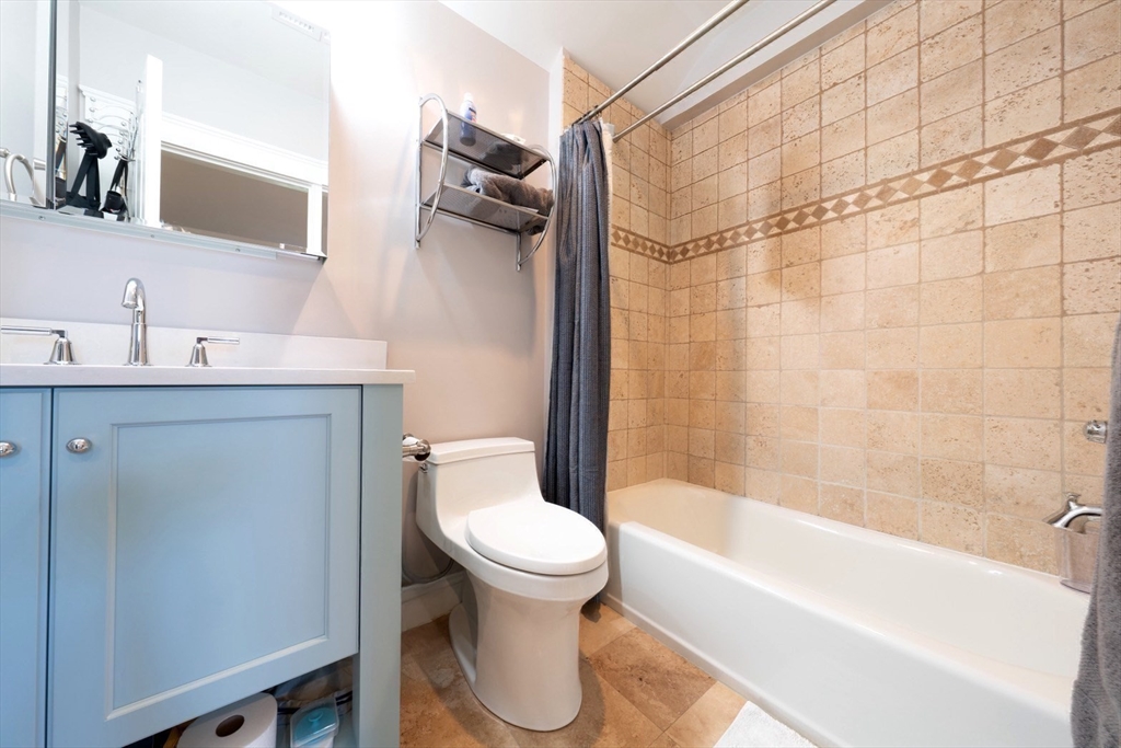 66 Thorndike, East Cambridge