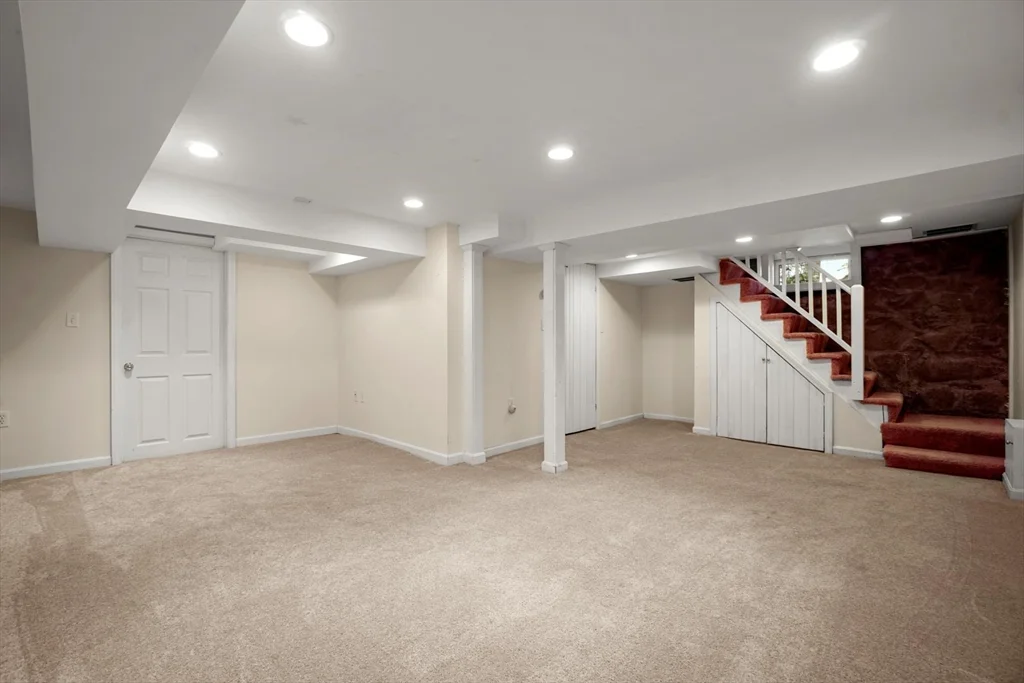 20 Donizetti St, Wellesley