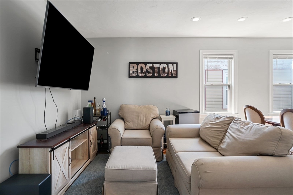 17 Howes St, Dorchester