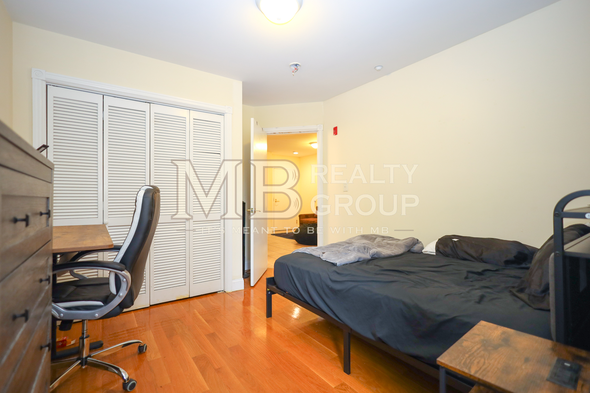 90 Westland Ave, Fenway