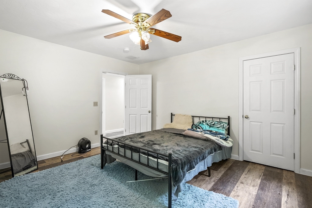 9 Gover Rd, Millbury