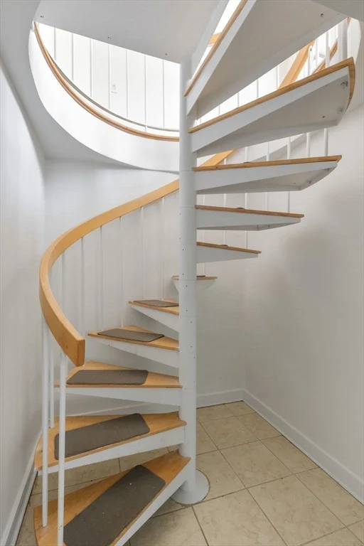 114 Trowbridge, Mid Cambridge