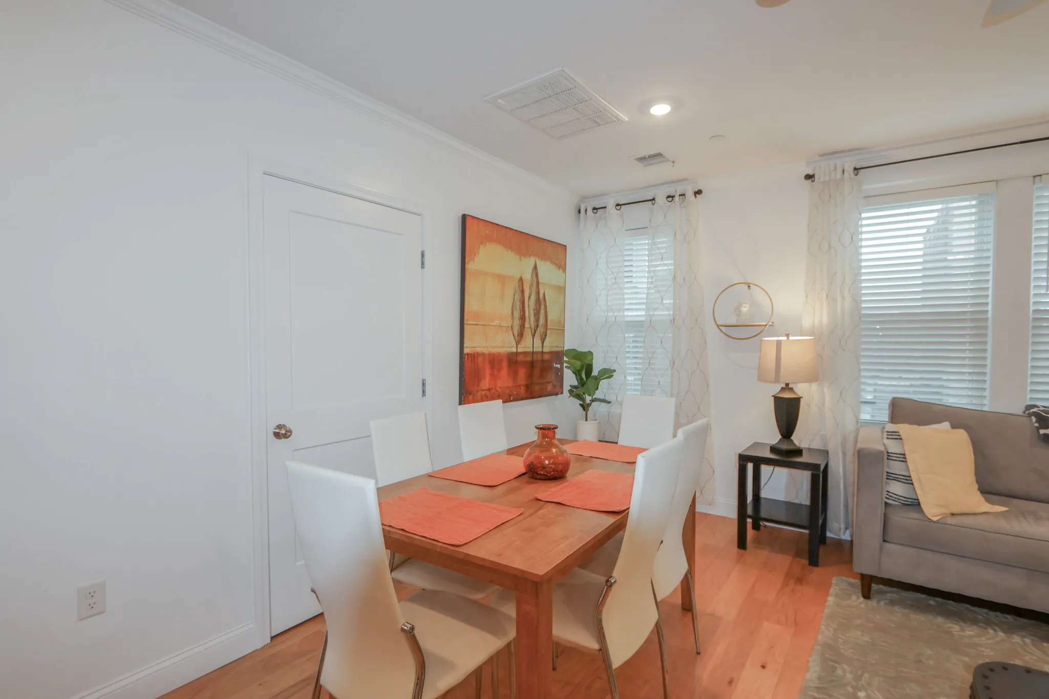 1008 Tremont St, Roxbury