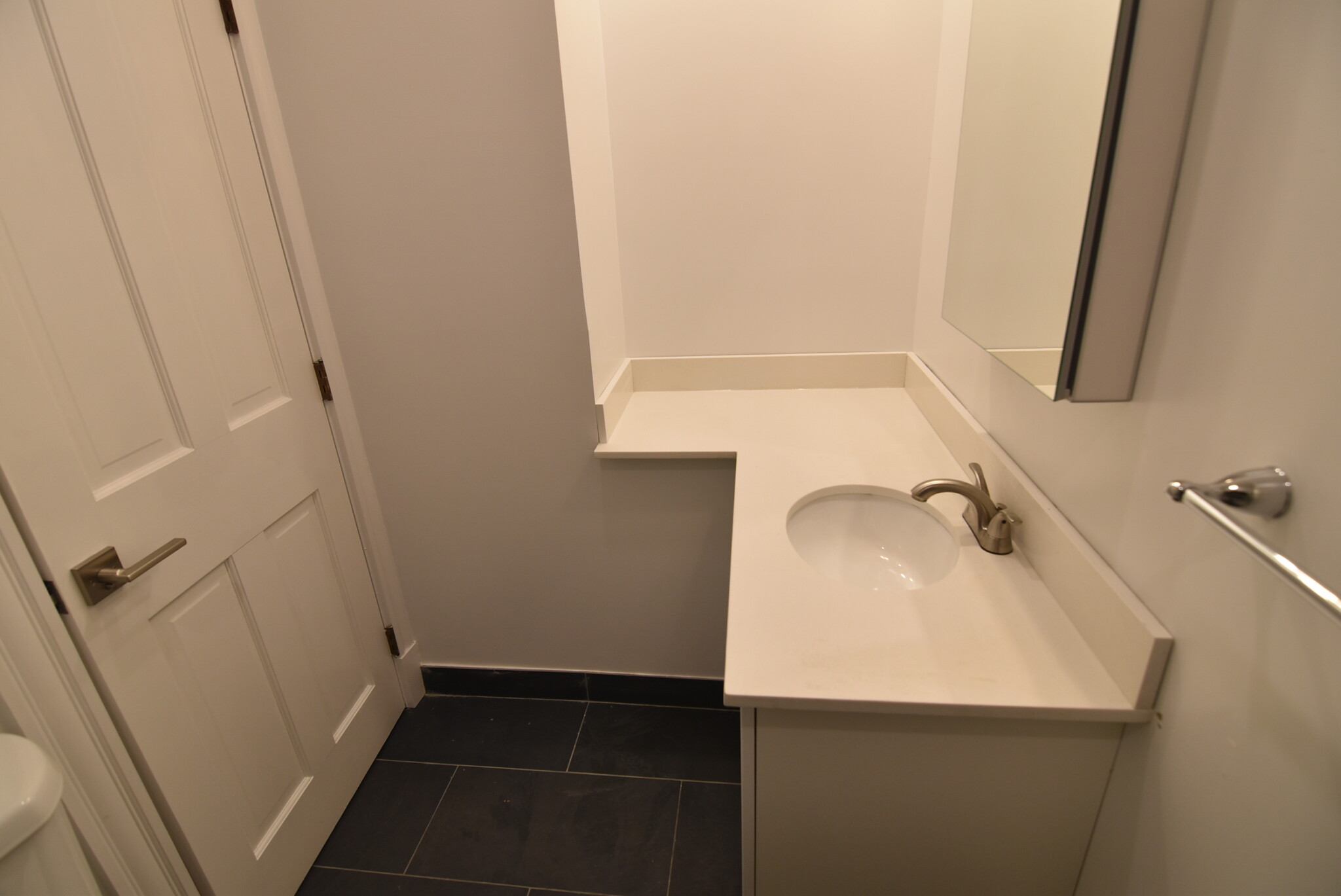 88 West Cedar St, Beacon Hill