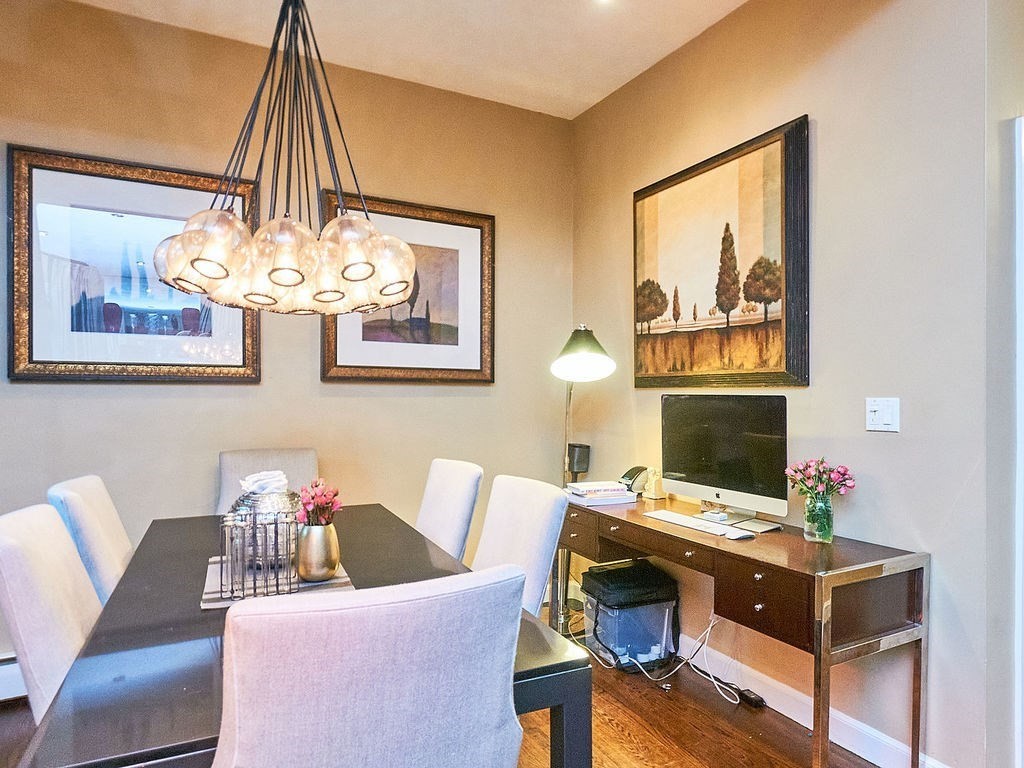 51 E Springfield, South End