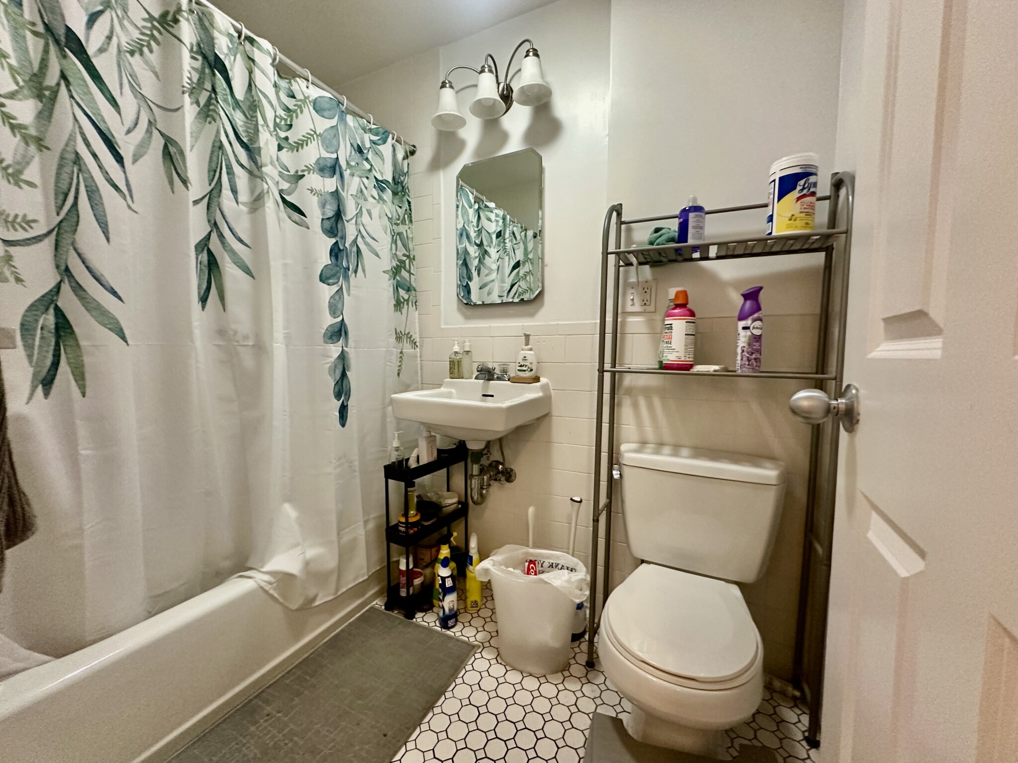 1942 Beacon St, Brighton