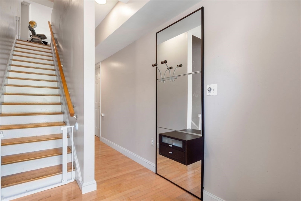 249 Cypress St, Brookline