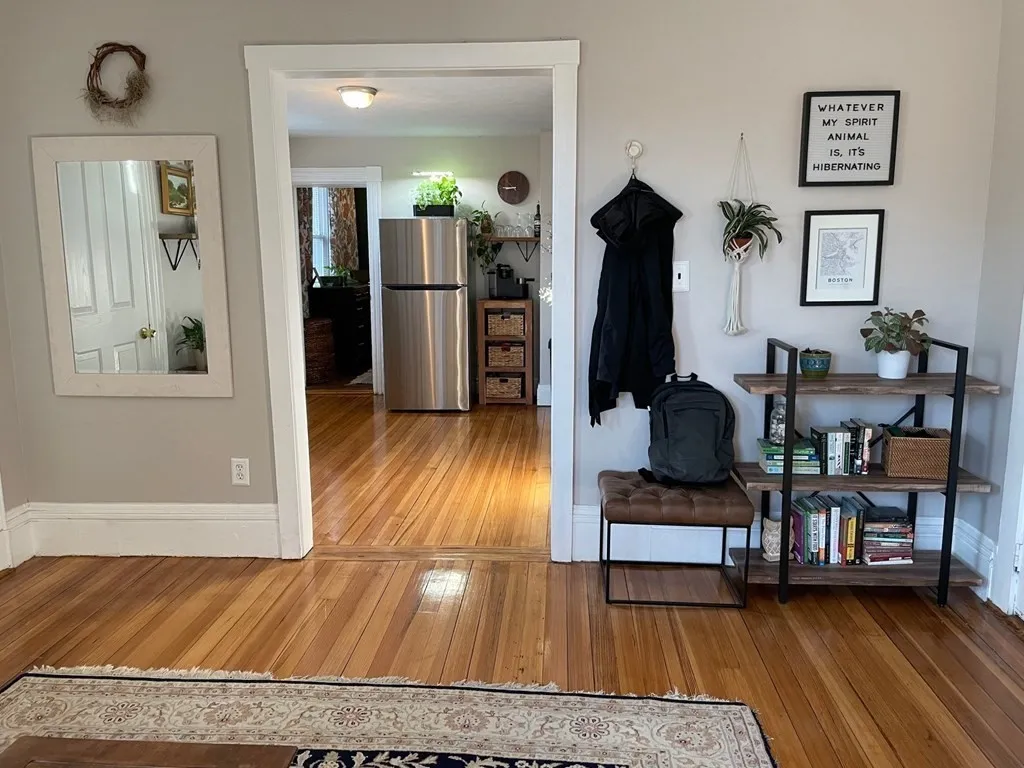 172 Sumner St, East Boston