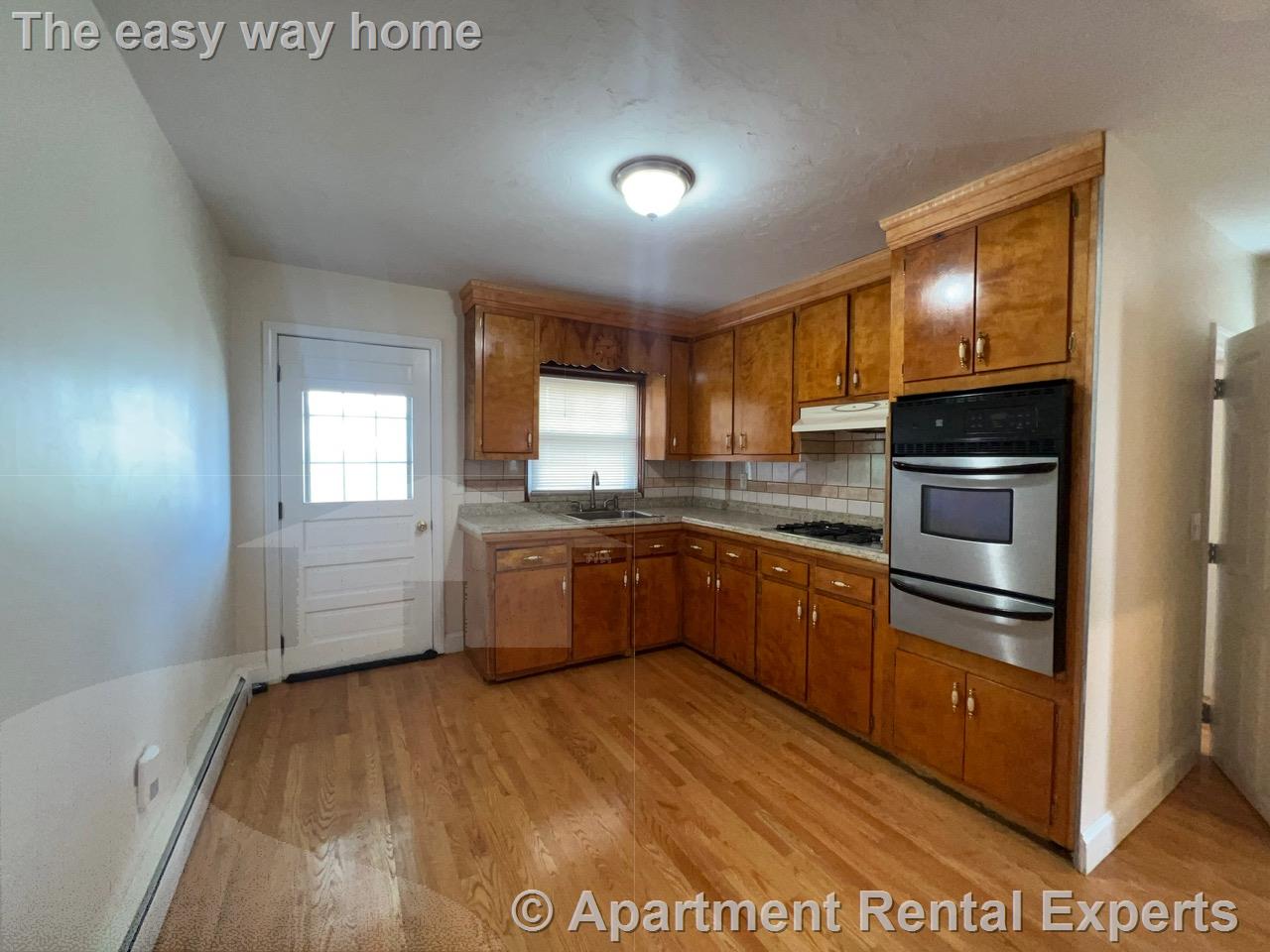 31 Laurel St, Spring Hill