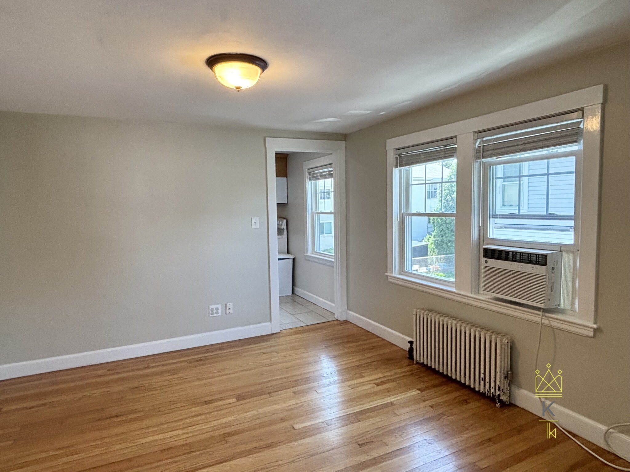 65 Davis Rd, Belmont