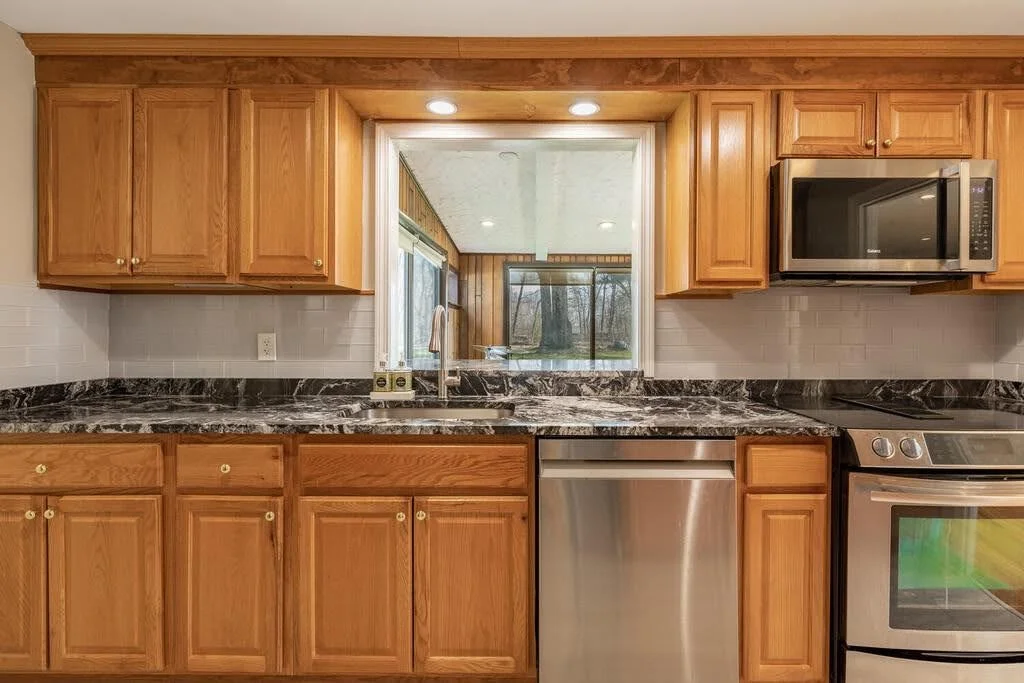 15 Winchester Dr, Lexington