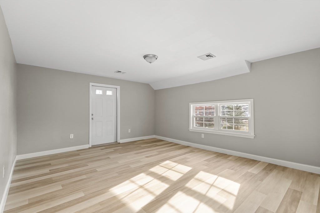 528 Eastern Ave, Fall River