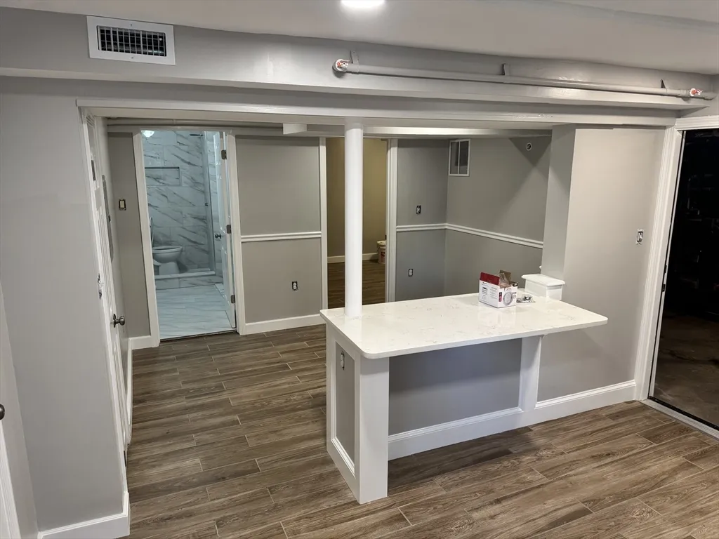 24 W Tremlett, Dorchester