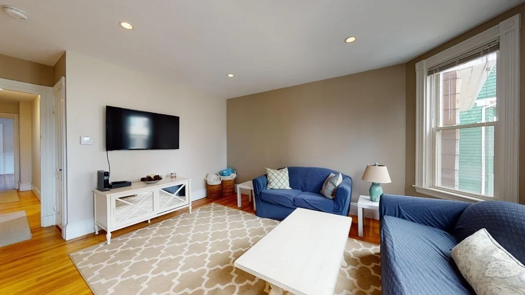 38 Vinton St, South Boston