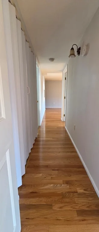 200 Ledgewood Dr, Stoneham