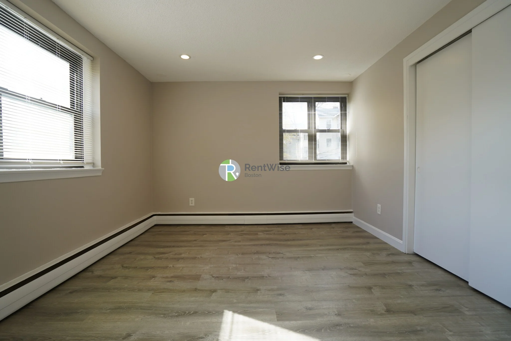 77 Mason Ter, Corey Hill