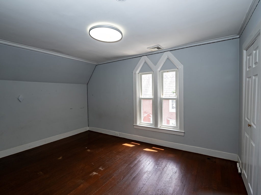 159 Hamilton St, Southbridge