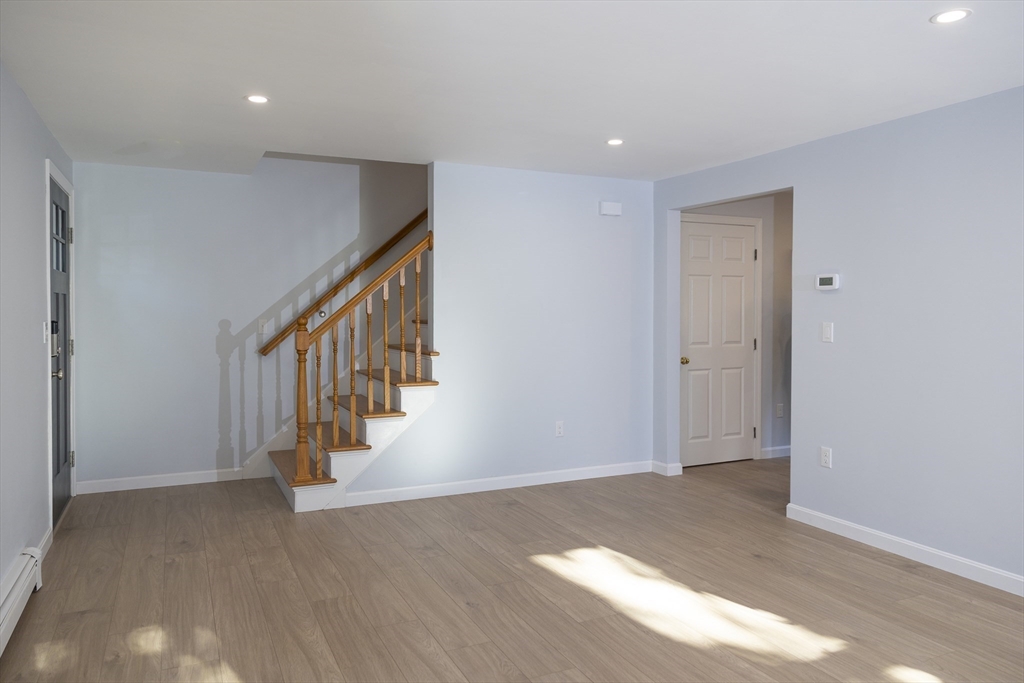 122 Leedham St, Attleboro