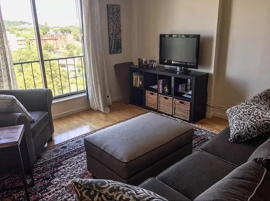 33 Pond Ave, Coolidge Corner