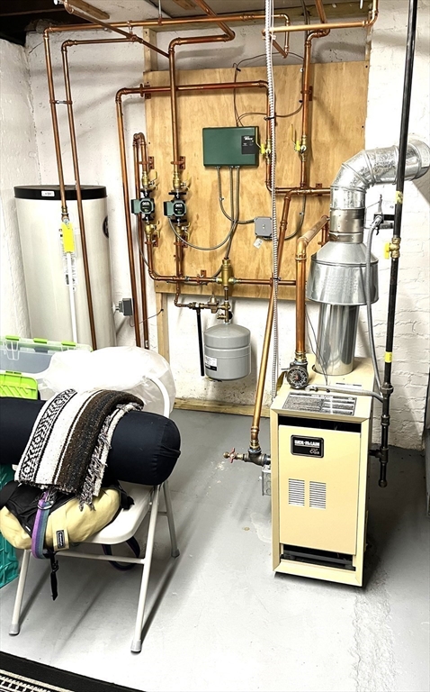 181 Warren St, Watertown