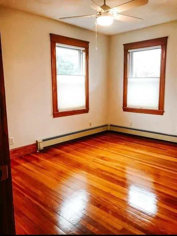 78 Webster St, Medford