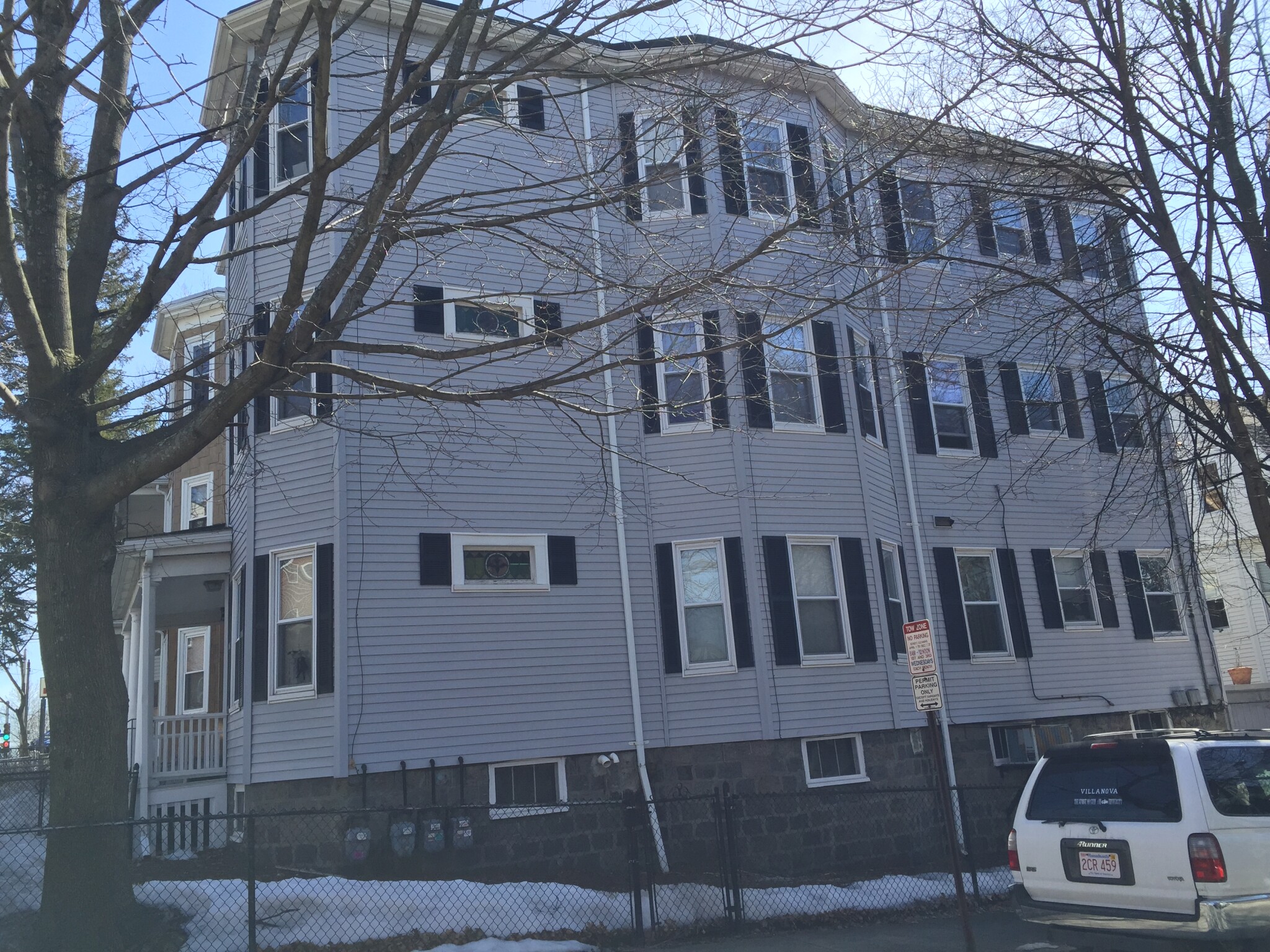 296 Highland Ave, Davis Square