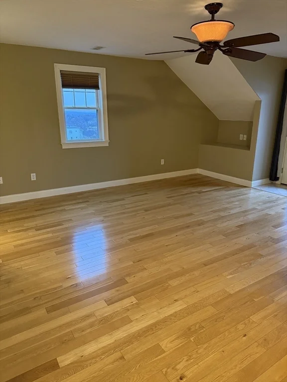 30 Johnson St, Worcester