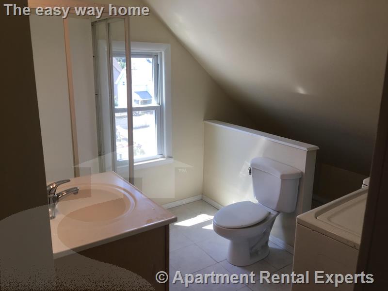 39 Watts St, Salem St. Area