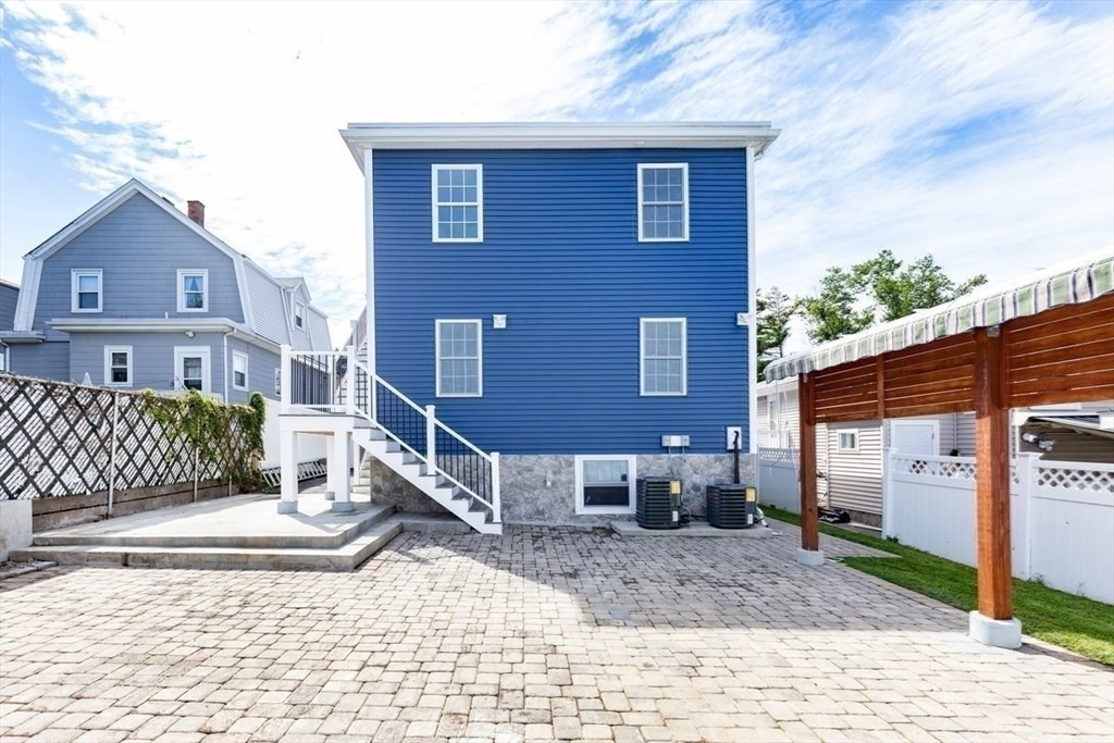 57 Howard St, Revere