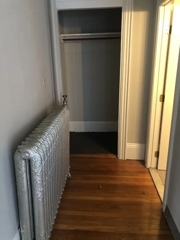 20 Crescent Ave, South Braintree