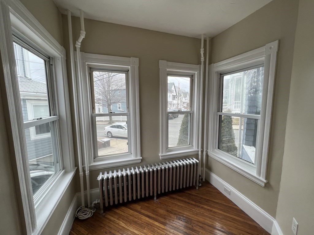 100 Walnut St, Glendale