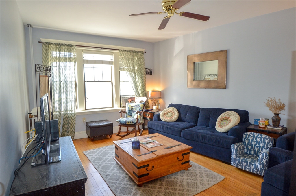 370 Chestnut Hill Ave, Brighton