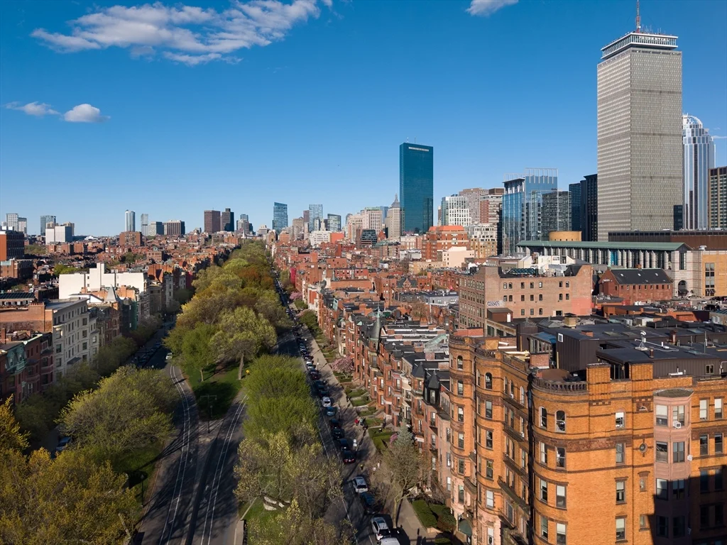 362 Commonwealth Ave, Back Bay