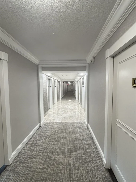 2 Hawthorne Pl, West End