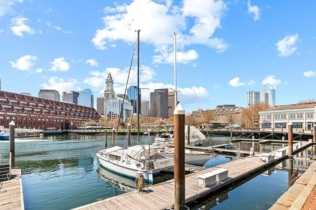 56 Commercial Wharf, Boston Downtown