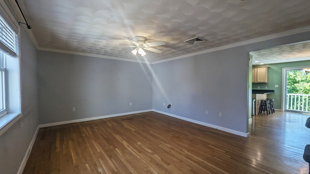 11 Endicott, Peabody