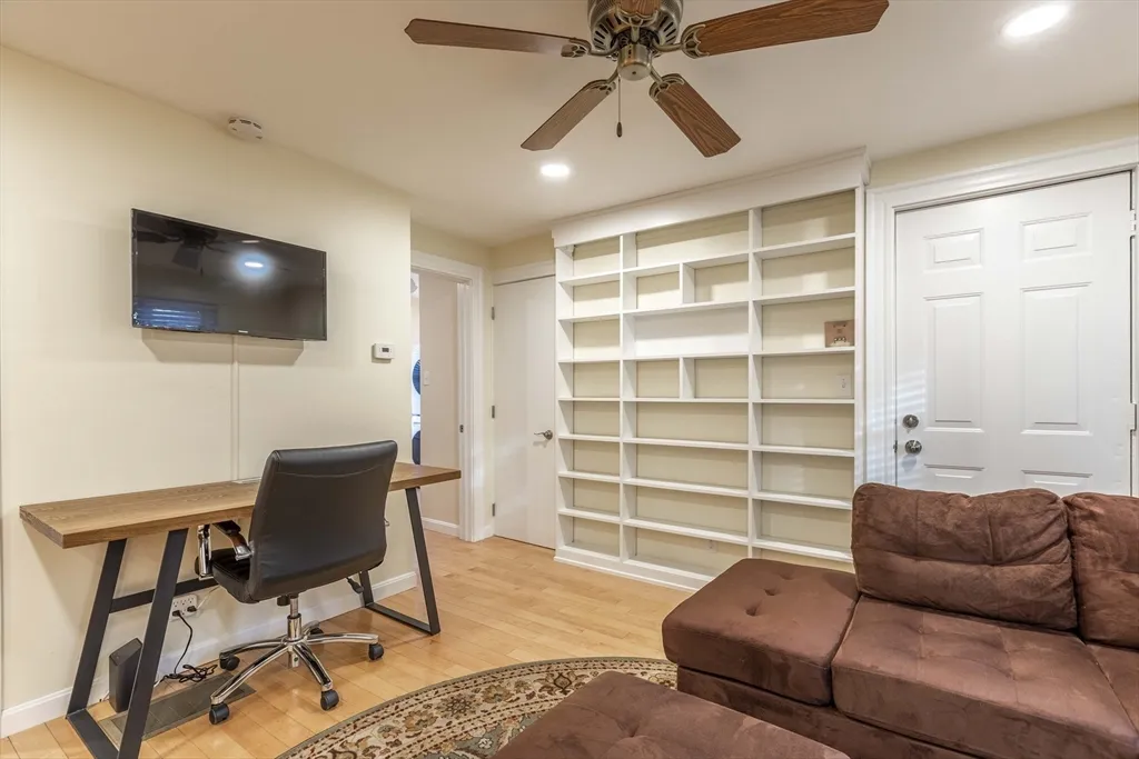 227 Hurley St, East Cambridge