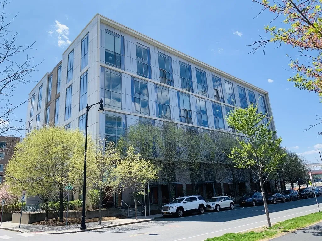 1 Earhart St, East Cambridge