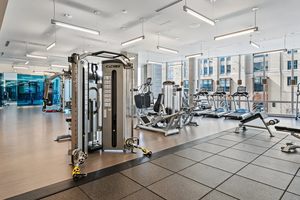 188 Brookline Ave, Fenway