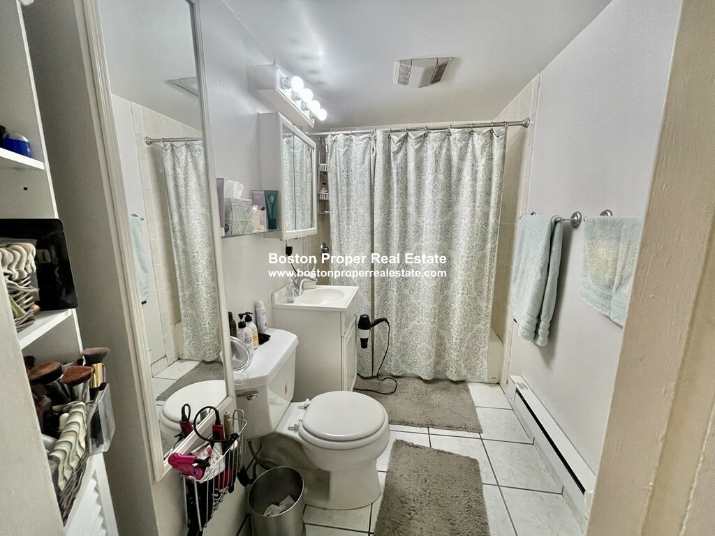 337 Beacon St, Back Bay