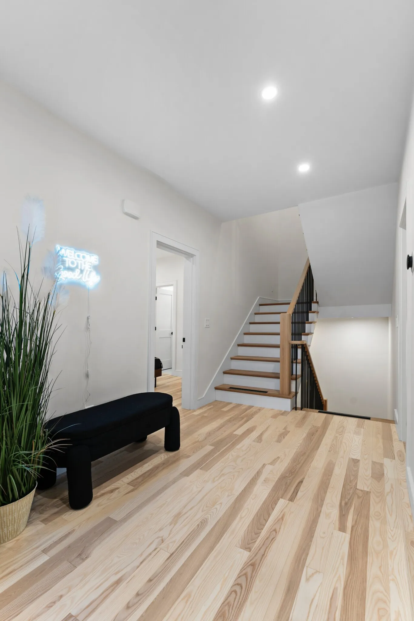 21 Bolton St, South Side