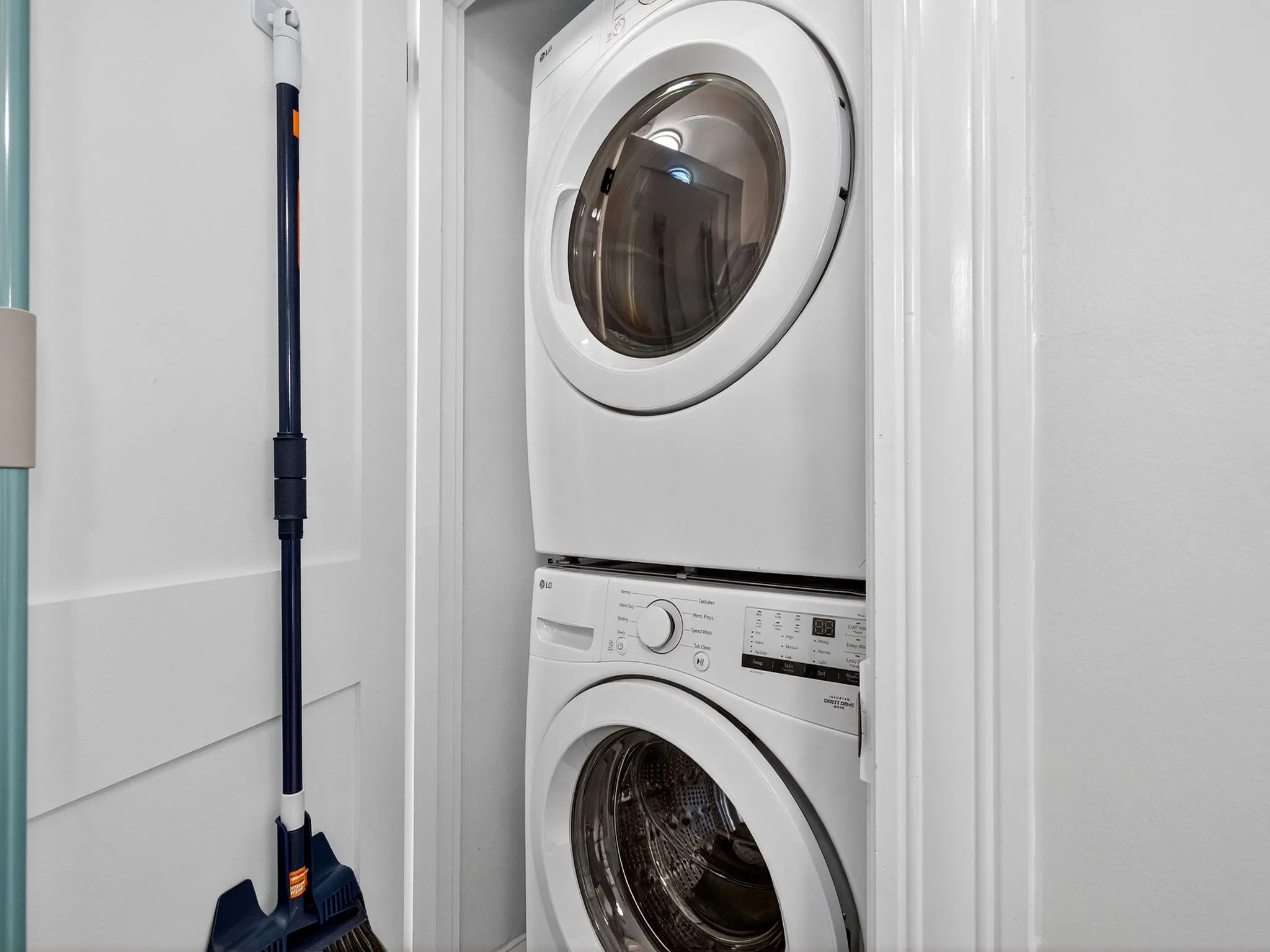 256 Main St, South Medford