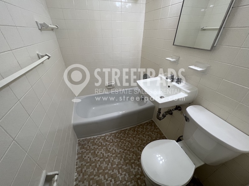 1315 Commonwealth Ave, Allston