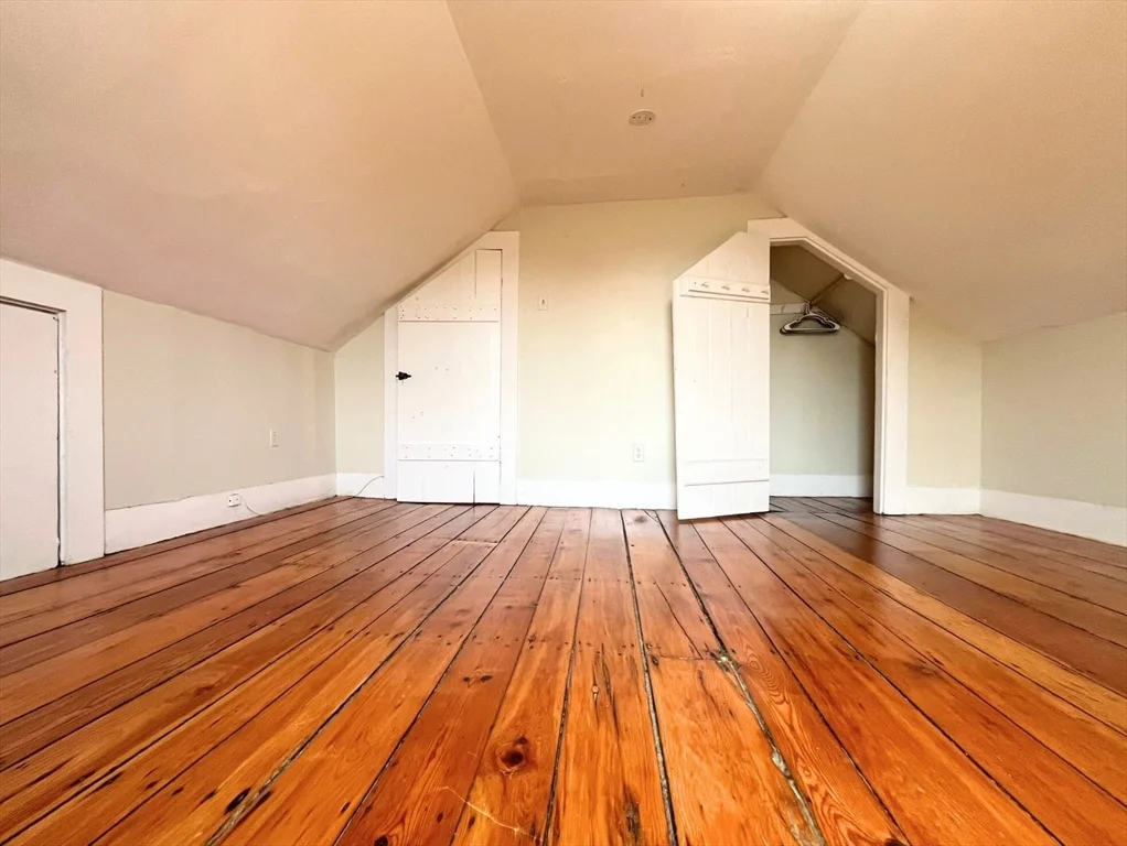 269 Lamartine St, Jamaica Plain